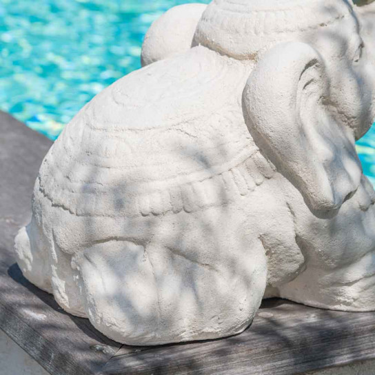 Cream seated elephant statue 40 cm