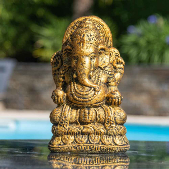 Gold-coloured ganesh statue 40 cm
