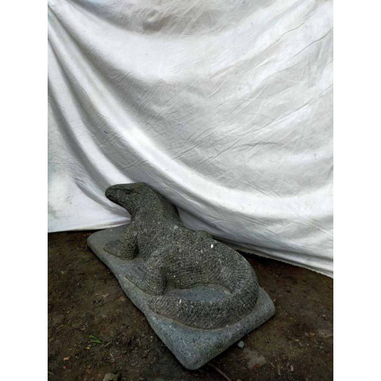 Komodo dragon garden sculpture in stone 80 cm