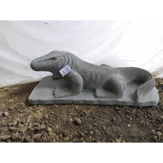 Komodo dragon garden statue in stone 100 cm