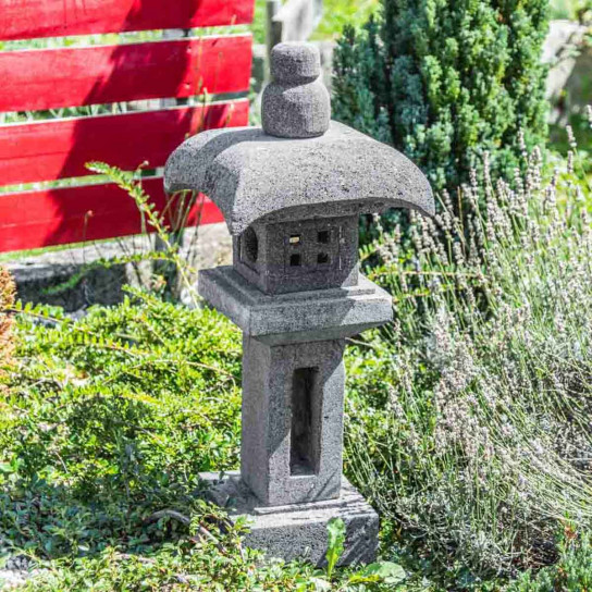 Lava stone pagoda japanese lantern 70 cm