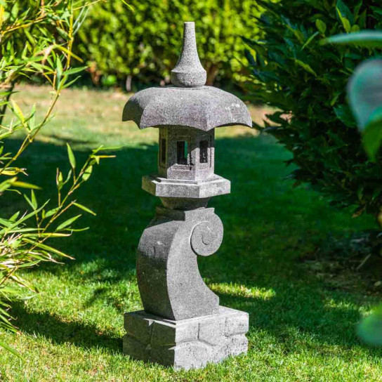 Zen lava stone pagoda japanese lantern 90 cm